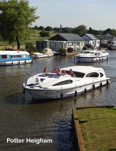 Broadsman, luxury cruiser at Potter Heigham